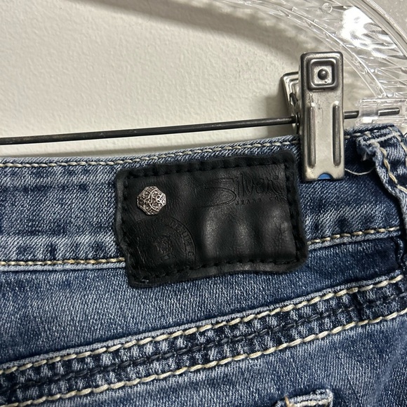 Silver Jeans Women’s Suki Capri’s - Picture 3 of 5